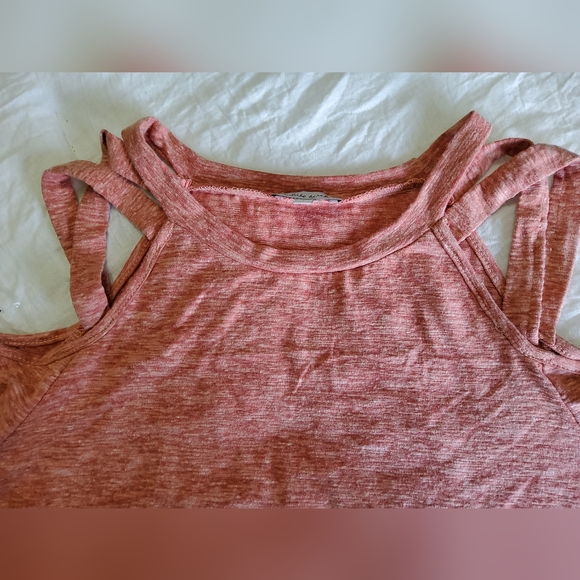 White Birch Open Shoulder top Size Large New no tags - Picture 3 of 7